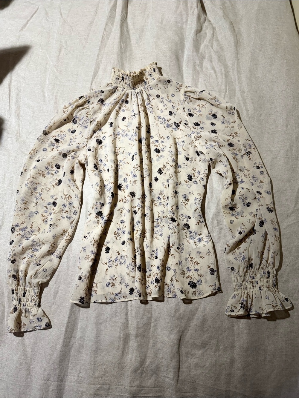 1. State Smocked High-Neck Floral Blouse - Cream/Blue Size XS Nwot